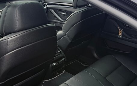 BMW 5 серия, 2011 год, 2 200 000 рублей, 8 фотография