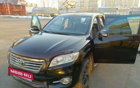 Toyota RAV4, 2011 год, 1 250 000 рублей, 2 фотография