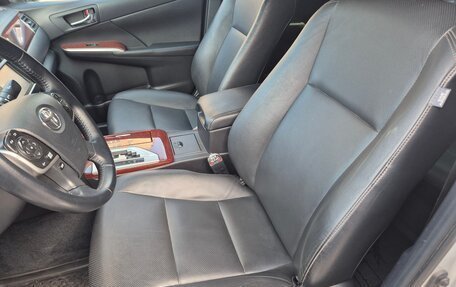 Toyota Camry, 2012 год, 1 930 000 рублей, 32 фотография