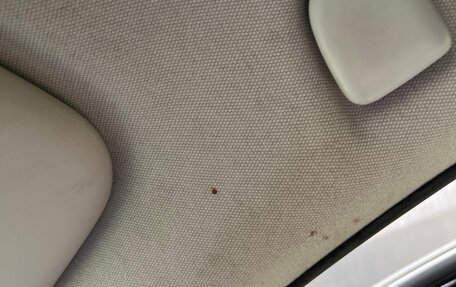 Toyota Prius IV XW50, 2018 год, 1 690 000 рублей, 23 фотография