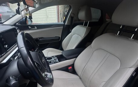KIA K5, 2020 год, 2 400 000 рублей, 17 фотография