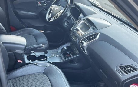 Hyundai ix35 I рестайлинг, 2013 год, 1 400 000 рублей, 9 фотография