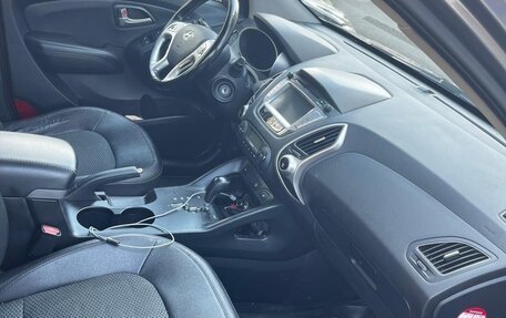 Hyundai ix35 I рестайлинг, 2013 год, 1 400 000 рублей, 5 фотография