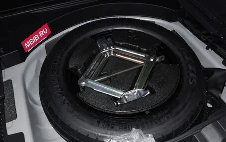 Toyota RAV4, 2025 год, 2 332 000 рублей, 9 фотография
