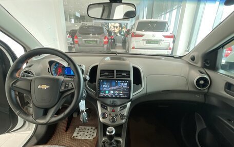 Chevrolet Aveo III, 2014 год, 644 000 рублей, 13 фотография