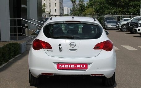 Opel Astra J, 2011 год, 740 000 рублей, 6 фотография