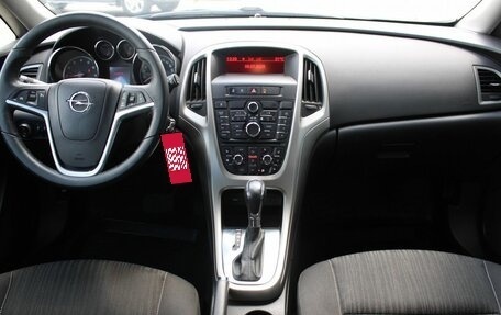 Opel Astra J, 2011 год, 740 000 рублей, 10 фотография