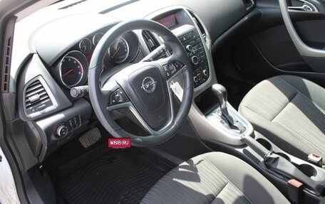 Opel Astra J, 2011 год, 740 000 рублей, 14 фотография