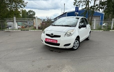 Toyota Yaris III рестайлинг, 2009 год, 500 000 рублей, 1 фотография