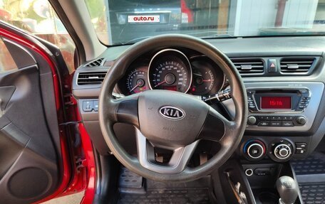 KIA Rio III рестайлинг, 2012 год, 800 000 рублей, 4 фотография