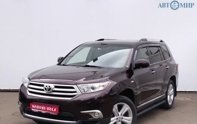 Toyota Highlander III, 2013 год, 1 840 000 рублей, 1 фотография