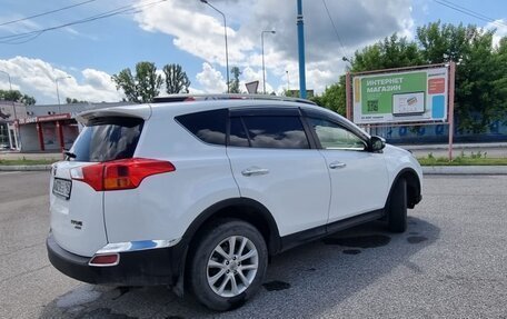 Toyota RAV4, 2014 год, 2 200 000 рублей, 4 фотография