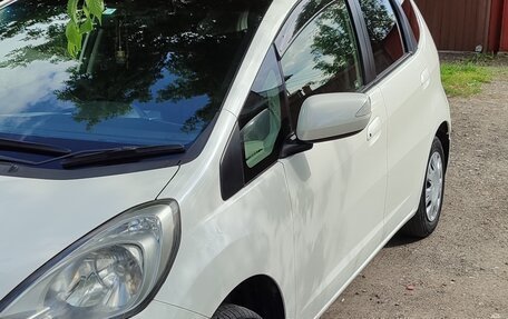 Honda Fit III, 2013 год, 1 000 000 рублей, 3 фотография