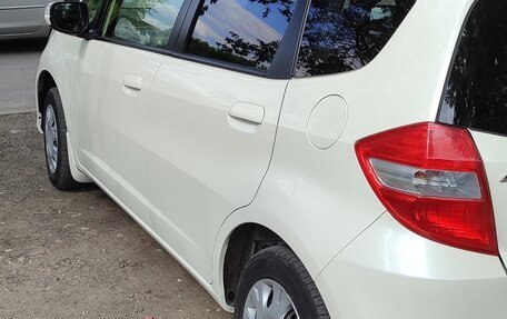 Honda Fit III, 2013 год, 1 000 000 рублей, 4 фотография