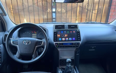 Toyota Land Cruiser Prado 150 рестайлинг 2, 2017 год, 4 100 000 рублей, 4 фотография