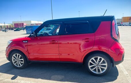 KIA Soul II рестайлинг, 2017 год, 1 350 000 рублей, 2 фотография