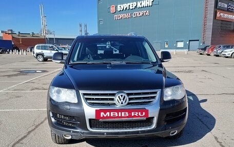 Volkswagen Touareg III, 2010 год, 1 190 000 рублей, 2 фотография