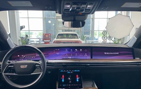 Cadillac Escalade V, 2025 год, 22 100 000 рублей, 14 фотография