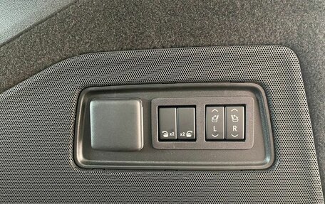 Cadillac Escalade V, 2025 год, 22 100 000 рублей, 28 фотография