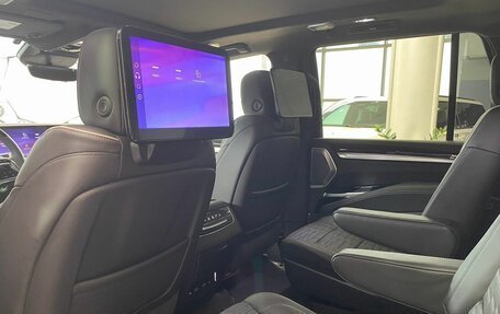 Cadillac Escalade V, 2025 год, 22 100 000 рублей, 23 фотография