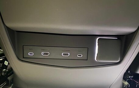 Cadillac Escalade V, 2025 год, 22 100 000 рублей, 30 фотография