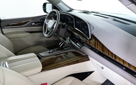 Cadillac Escalade V, 2021 год, 11 000 000 рублей, 9 фотография