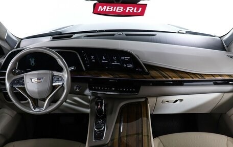 Cadillac Escalade V, 2021 год, 11 000 000 рублей, 12 фотография