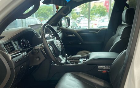 Lexus LX III, 2019 год, 8 200 000 рублей, 10 фотография