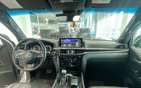 Lexus LX III, 2019 год, 8 200 000 рублей, 13 фотография
