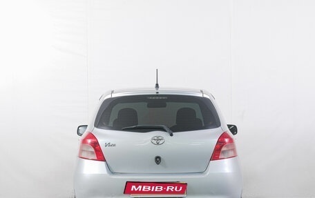 Toyota Vitz, 2006 год, 599 000 рублей, 6 фотография
