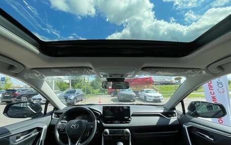 Toyota RAV4, 2025 год, 3 700 000 рублей, 27 фотография