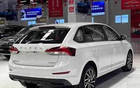 Skoda Rapid II, 2022 год, 1 280 000 рублей, 6 фотография