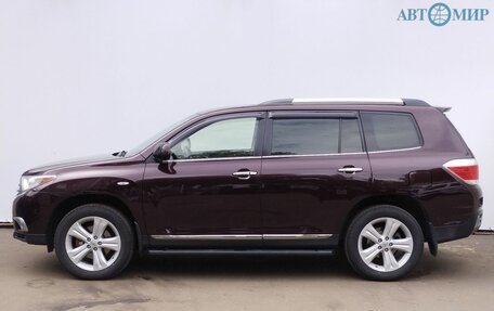 Toyota Highlander III, 2013 год, 1 840 000 рублей, 8 фотография