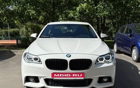 BMW 5 серия, 2016 год, 2 480 000 рублей, 2 фотография