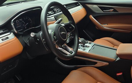 Jaguar F-Pace, 2021 год, 6 500 000 рублей, 13 фотография