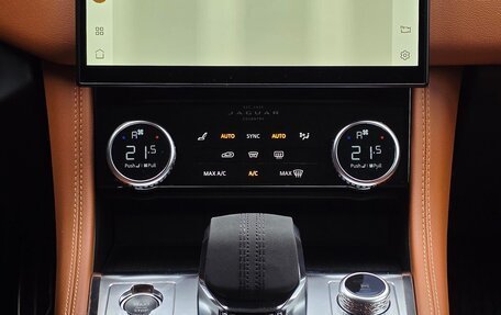 Jaguar F-Pace, 2021 год, 6 500 000 рублей, 14 фотография