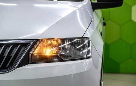 Skoda Rapid I, 2017 год, 1 100 000 рублей, 10 фотография
