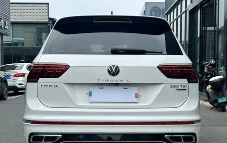 Volkswagen Tiguan II, 2021 год, 3 297 280 рублей, 3 фотография