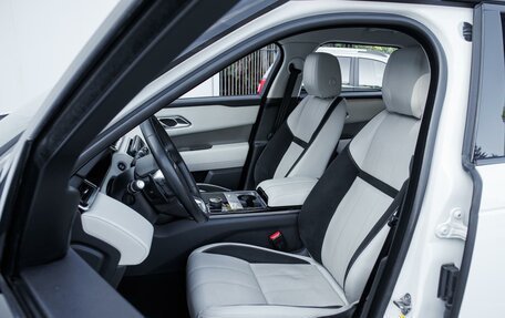Land Rover Range Rover Velar I, 2017 год, 3 899 000 рублей, 17 фотография