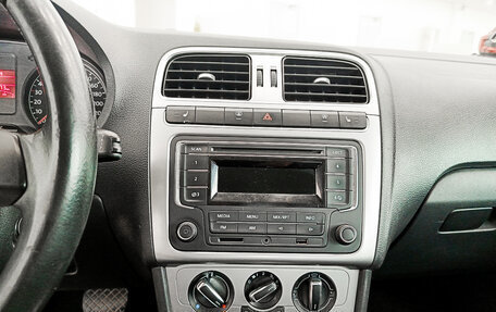 Volkswagen Polo VI (EU Market), 2013 год, 763 000 рублей, 18 фотография