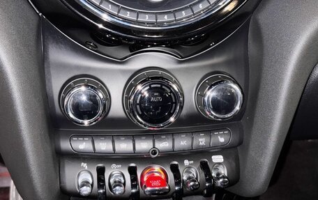 MINI Hatch, 2020 год, 3 880 000 рублей, 15 фотография