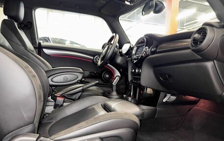 MINI Hatch, 2020 год, 3 880 000 рублей, 19 фотография