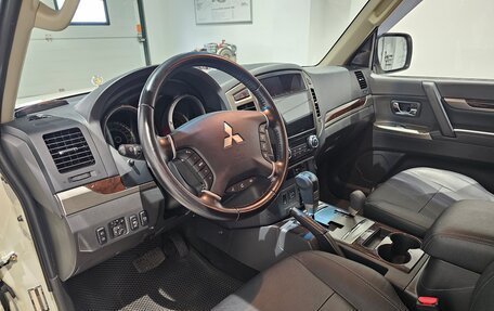 Mitsubishi Pajero IV, 2021 год, 3 449 000 рублей, 13 фотография