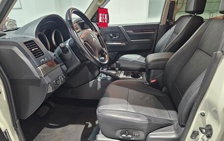 Mitsubishi Pajero IV, 2021 год, 3 449 000 рублей, 14 фотография
