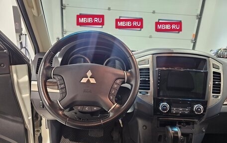 Mitsubishi Pajero IV, 2021 год, 3 449 000 рублей, 7 фотография