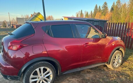Nissan Juke II, 2012 год, 900 000 рублей, 2 фотография