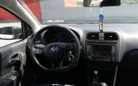 Volkswagen Polo VI (EU Market), 2018 год, 950 000 рублей, 8 фотография