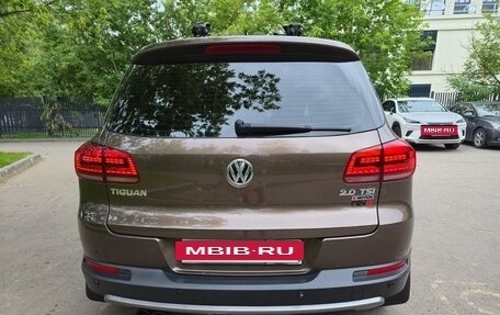 Volkswagen Tiguan I, 2016 год, 1 600 000 рублей, 15 фотография