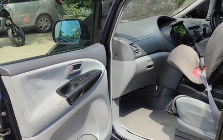 Toyota Estima III рестайлинг -2, 2002 год, 1 050 000 рублей, 6 фотография
