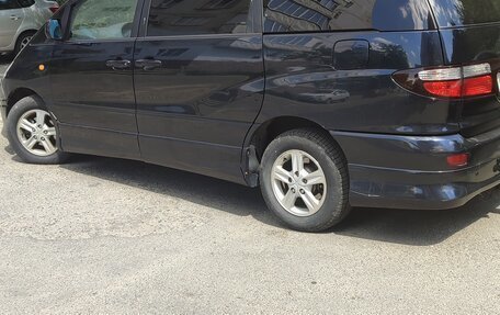 Toyota Estima III рестайлинг -2, 2002 год, 1 050 000 рублей, 3 фотография